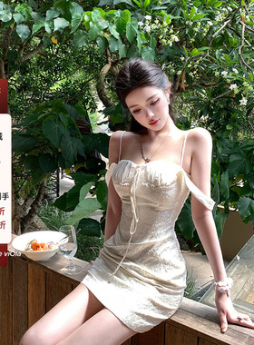【现货】viola【晚香玉】越南mons*tand本季zui美 立体纯欲连衣裙