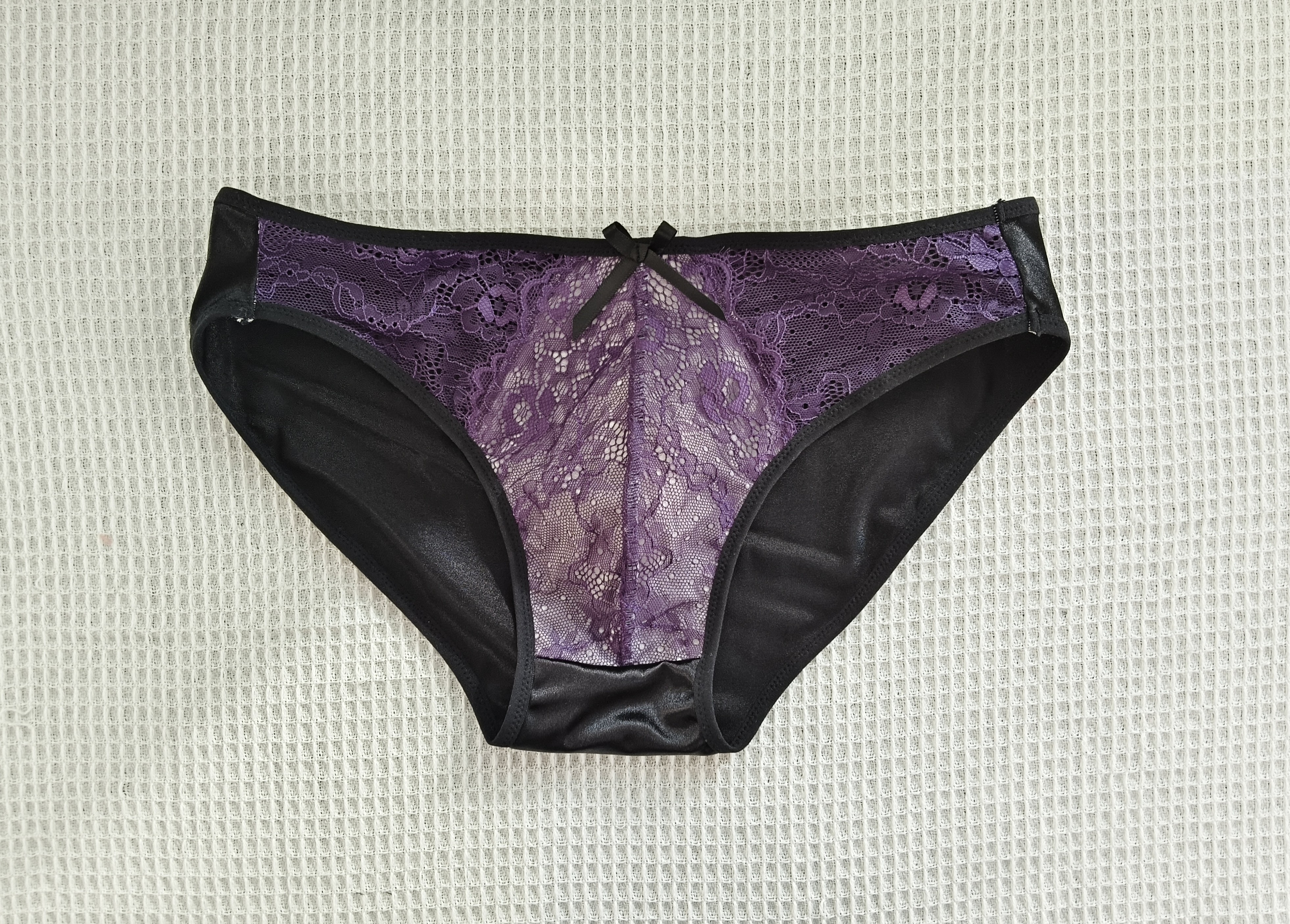 男士蕾丝三角裤 前身蕾丝性感舒适 后身缎面面料穿着柔软丝滑爆款,女士内衣/男士内衣/家居服,男三角内裤,淘宝优惠券,粉丝福利购,淘宝优惠卷