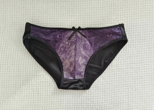 男士蕾丝三角裤 前身蕾丝性感舒适 后身缎面面料穿着柔软丝滑爆款