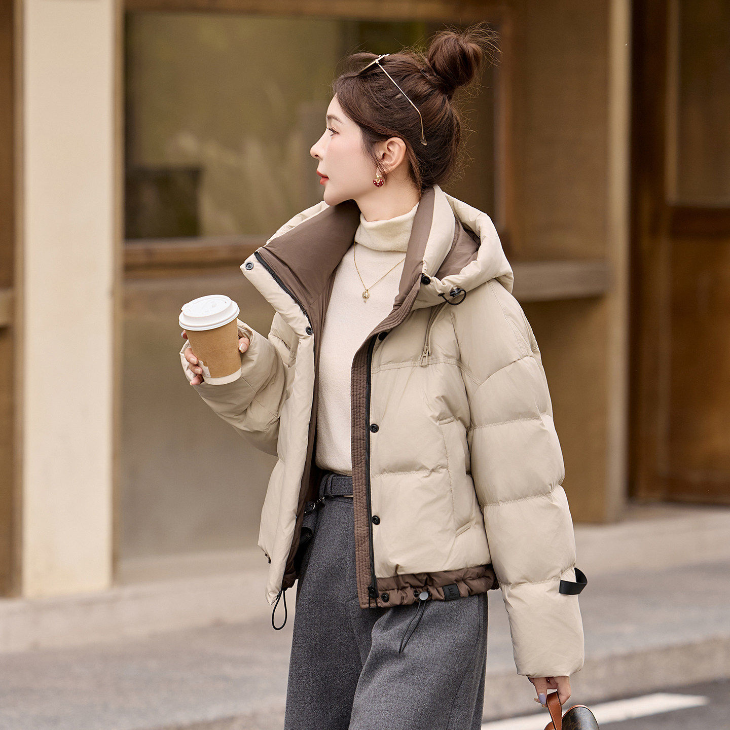 短款羽绒服女保暖宽松面包服外套