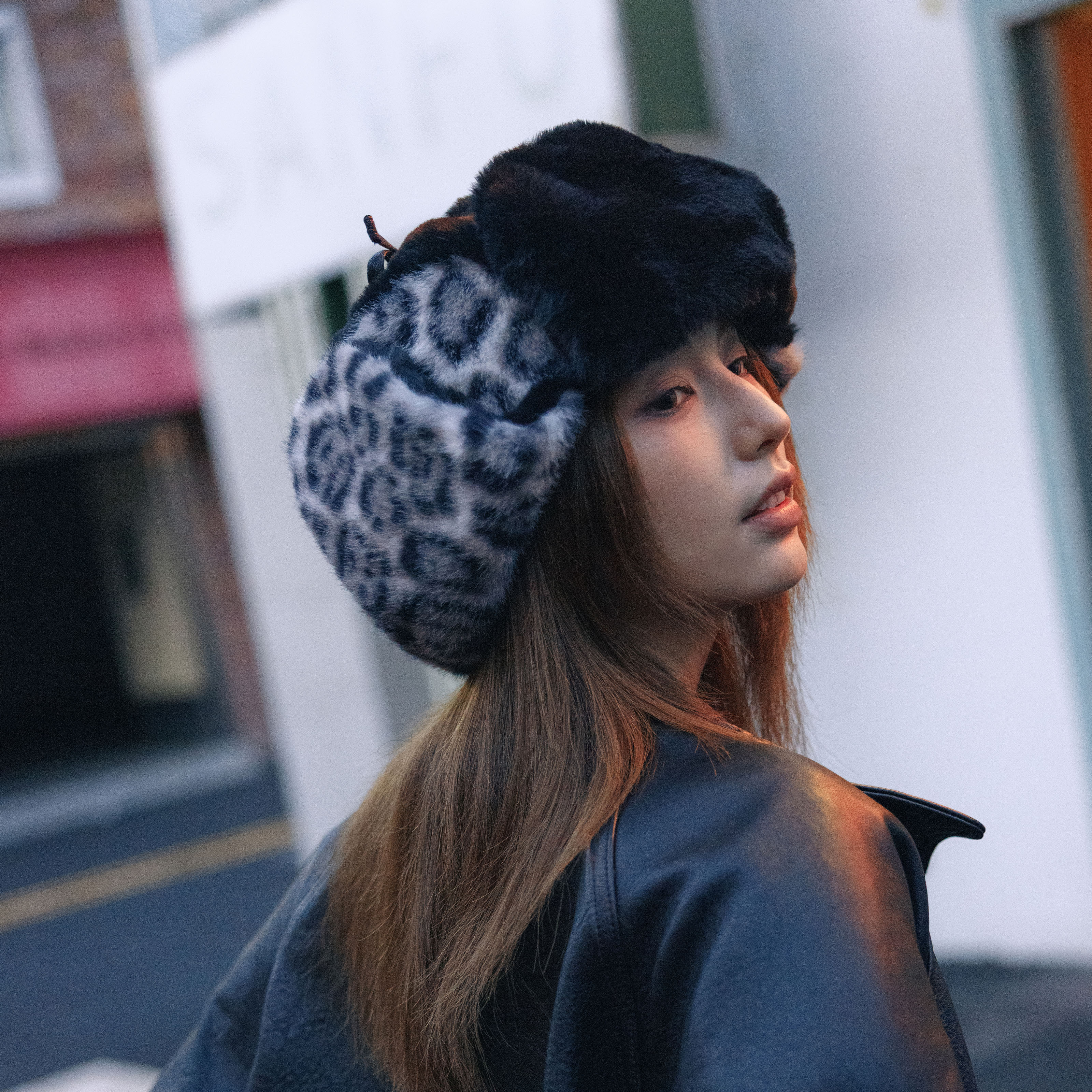 XOTIC摇粒绒豹纹雷锋帽