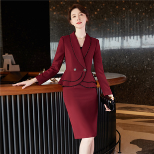 女减龄气质西服套裙两件套 洋气套装 酒红色高级感西装 小香风时尚