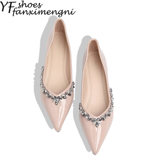 温柔裸色尖头浅口平底单鞋女2026新款气质水钻内增高法式玛丽珍鞋