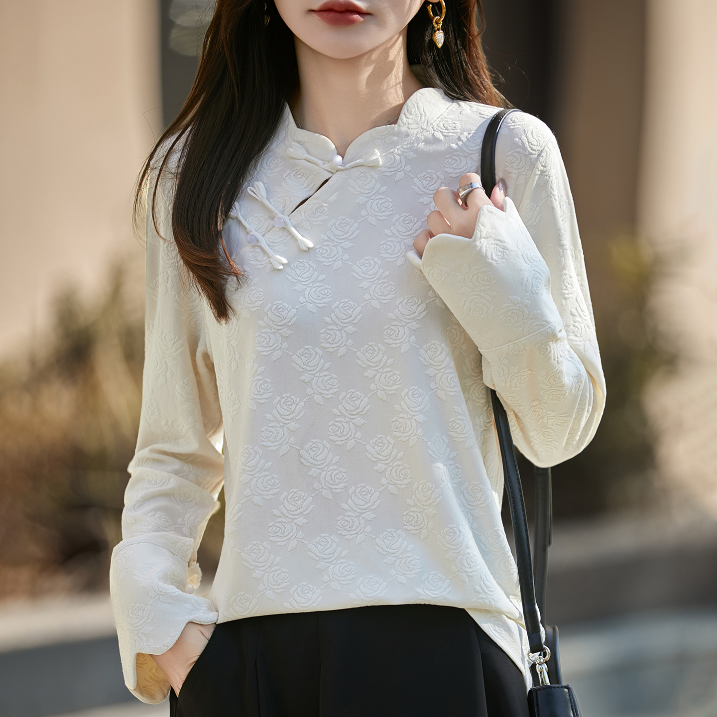 宽松洋气复古新中式小衫毛衣