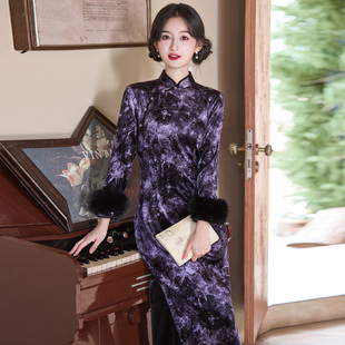 紫色轻奢金钻加绒加厚旗袍2025新款冬季高端大气上档次改良连衣裙
