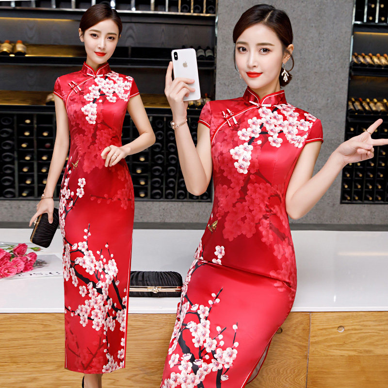 红色少女风性感真丝敬酒服旗袍