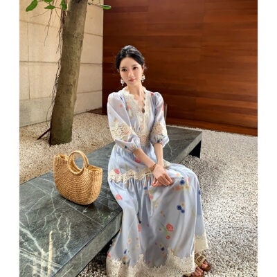 Zwinnie/詹维尼【蓝梦岛】重工款法式收腰仙气连衣裙 GJE202503