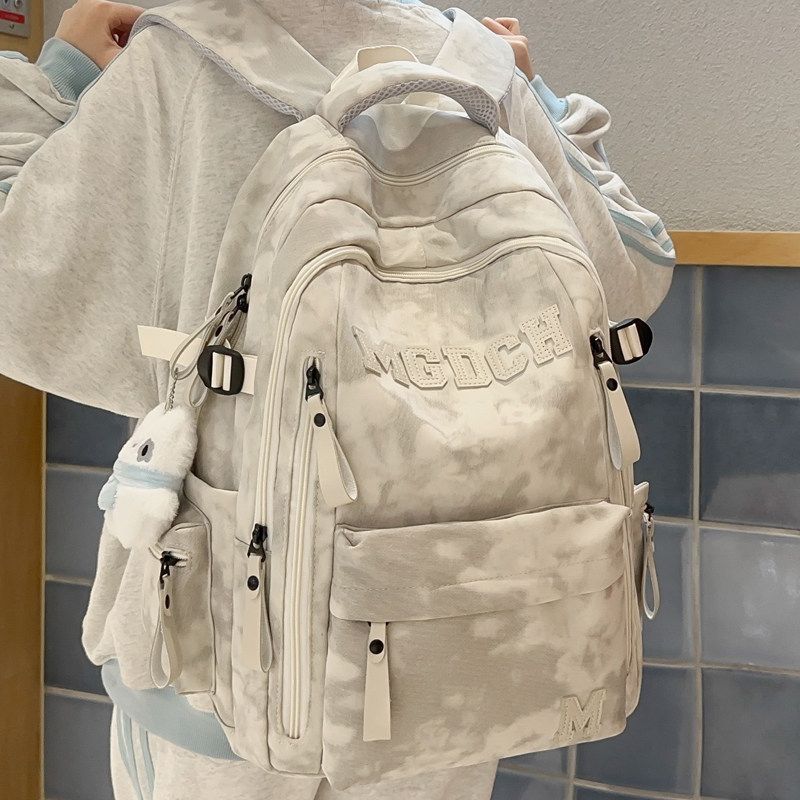 书包初中女生减负原宿大容量双肩包男防水百搭小学高中大学生背包