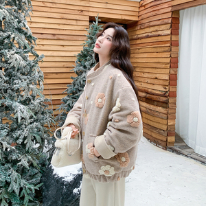 【新品】立体花朵90绒内胆外套货号7015-P260-K378图片