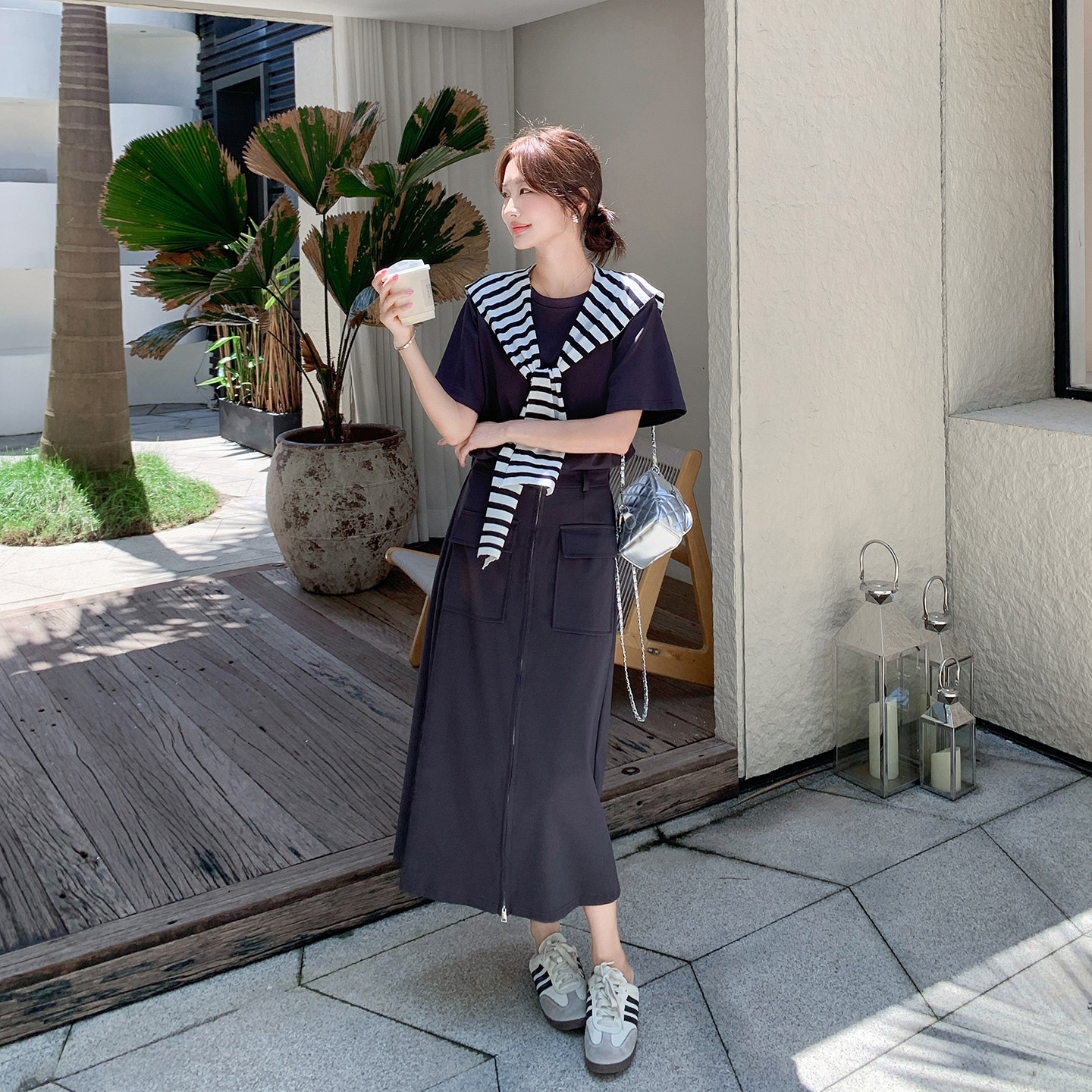 韩版设计感气质减龄假两件连衣裙女2025夏季新款条纹披肩A字长裙图片