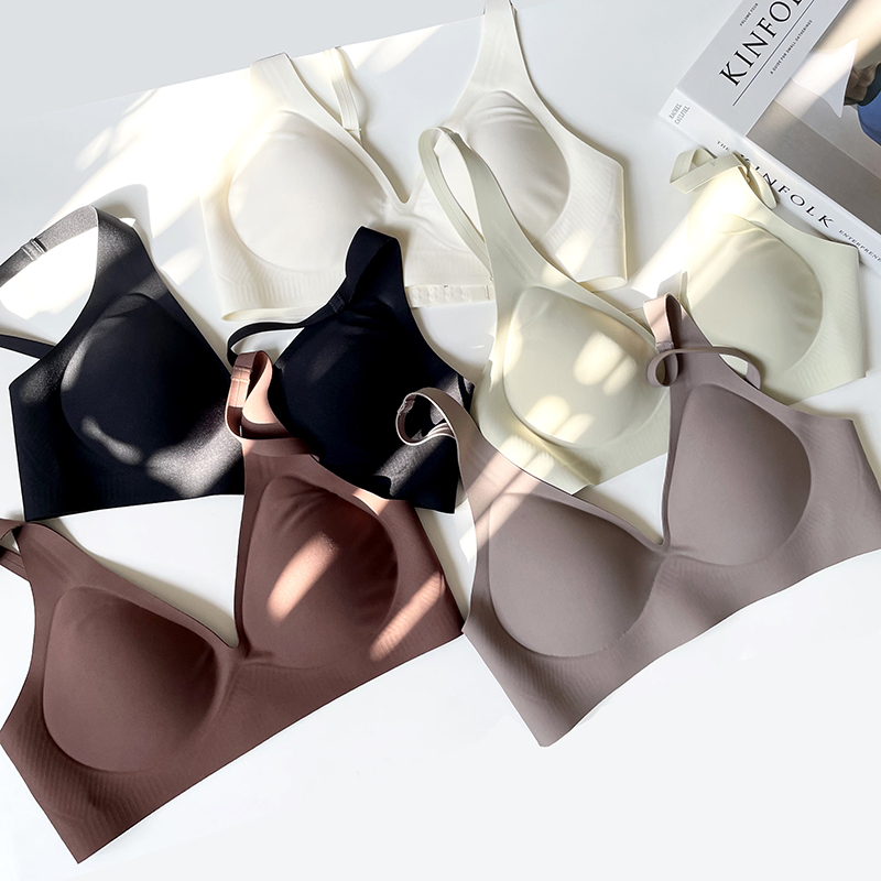 轻奢无痕文胸深V聚拢薄款性感无钢圈内衣简约舒适一片式胸罩透气
