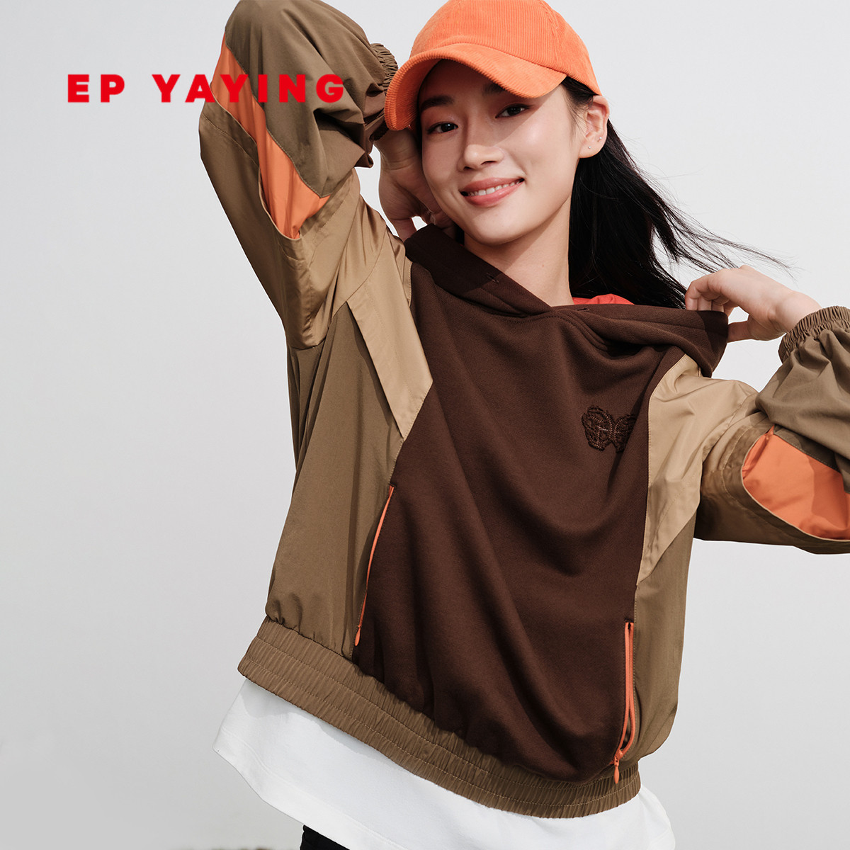 EP雅莹松弛感撞色长袖卫衣