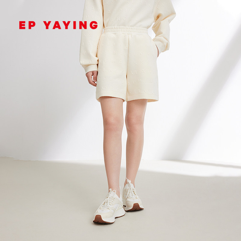 EP YAYING雅莹女装 休闲运动高腰肌理感短裤 2024早春新品6206A