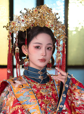 新款中式婚礼凤冠霞帔宫廷红金色汉服头饰奢华精致水晶流苏发饰