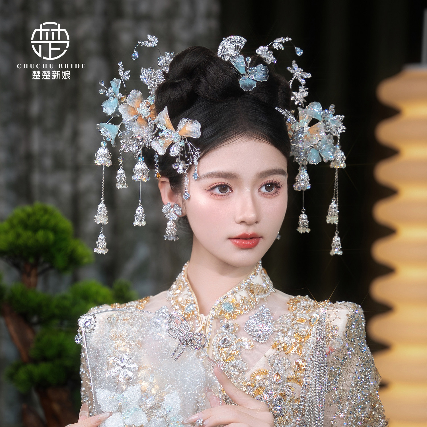 2025新款新娘头饰中式甜美减龄浅色秀禾头饰水晶流苏步摇古风饰品
