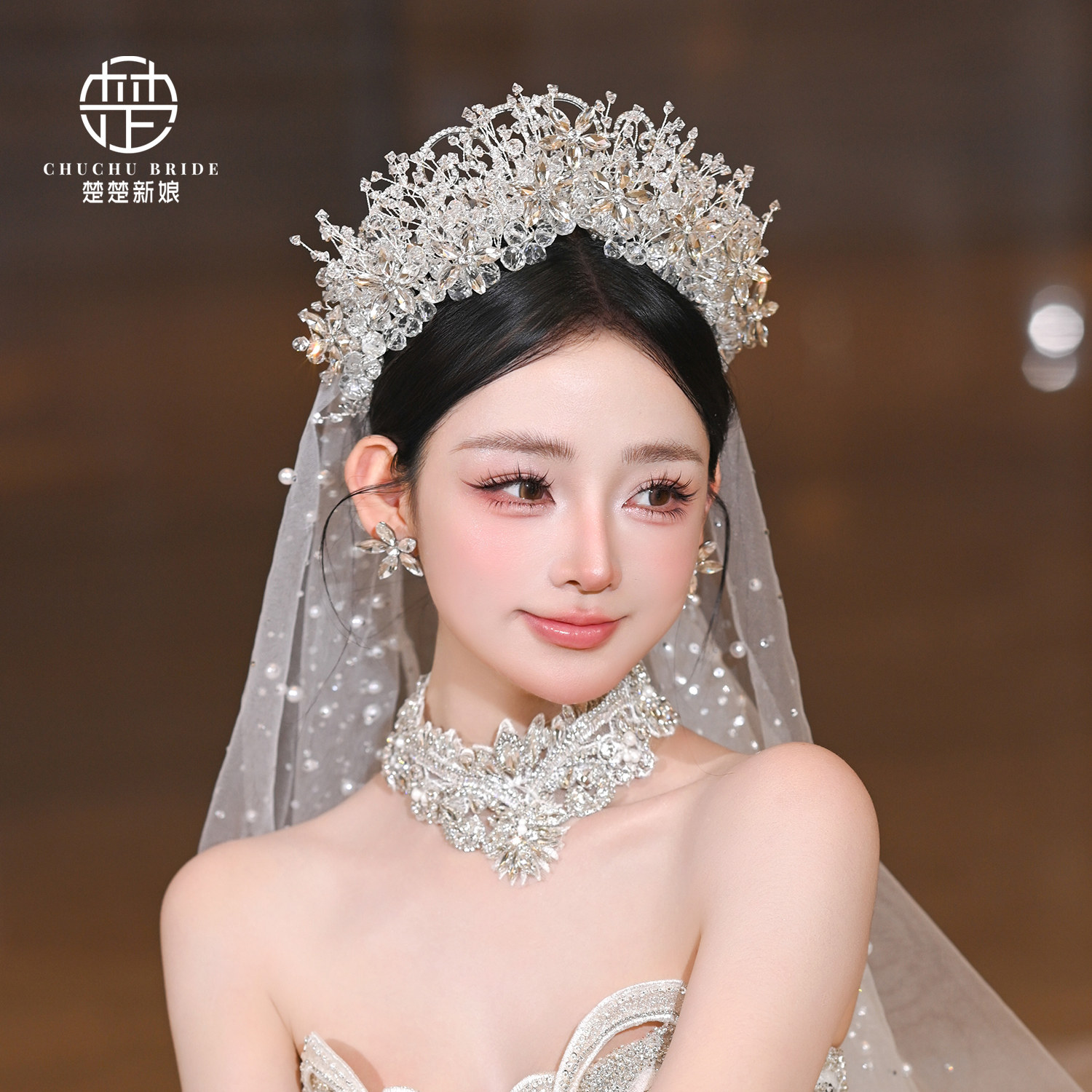 新款新娘皇冠头饰甜美王冠发饰结婚纱晚礼服边夹公主走秀配饰品