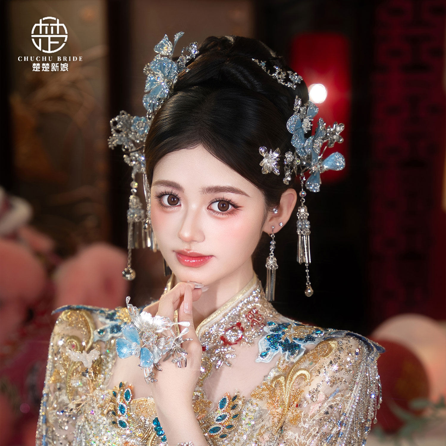2026秀禾头饰浅色百搭款银蓝色水晶流苏发簪气质白月光造型饰品