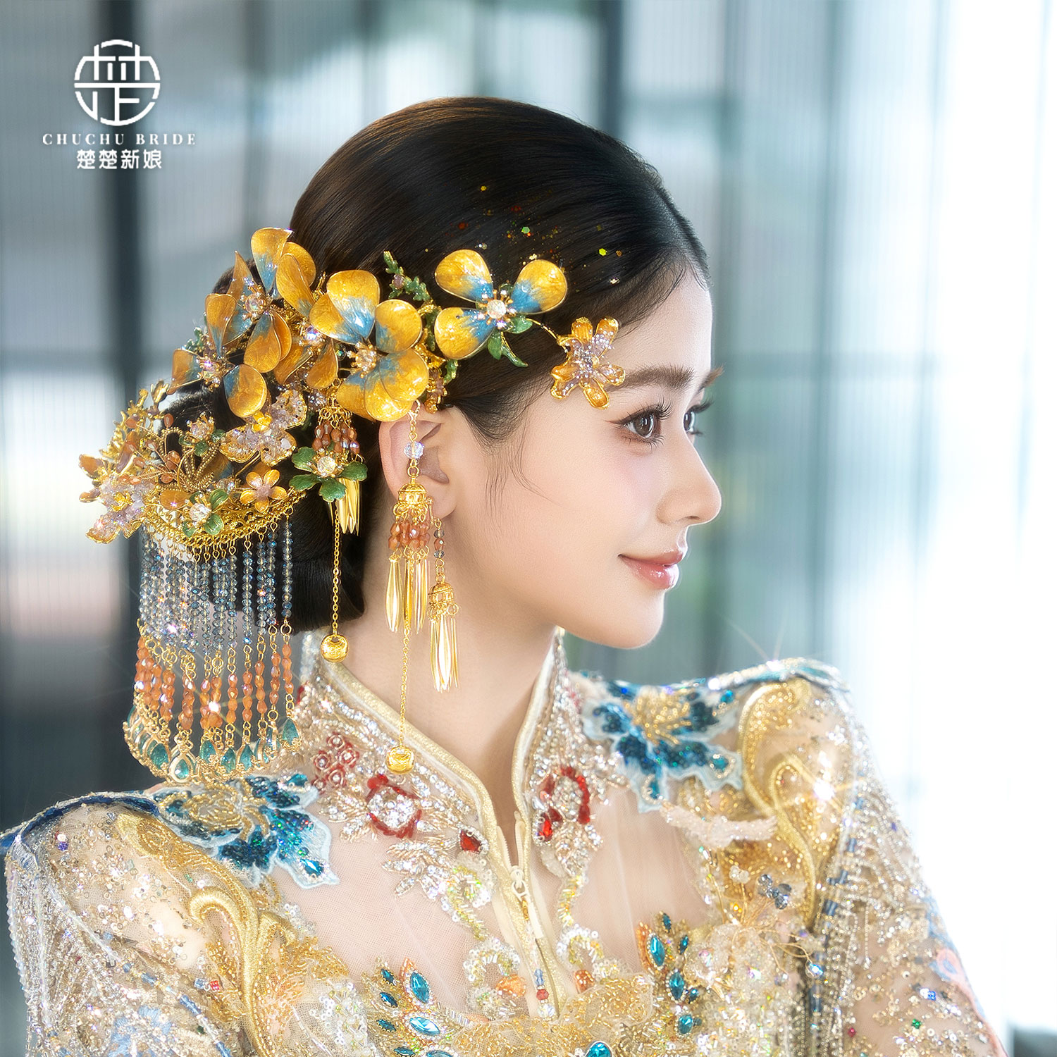 复古龙凤褂造液花减龄汉服头饰