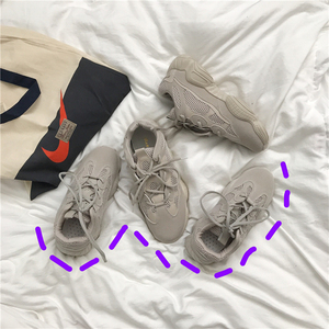 小黄桃韩国街拍运动鞋