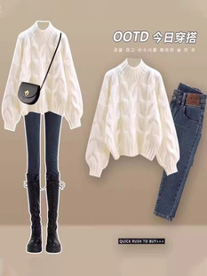 白色软糯麻花毛衣女款2025新款秋冬韩系慵懒风宽松针织上衣ins潮