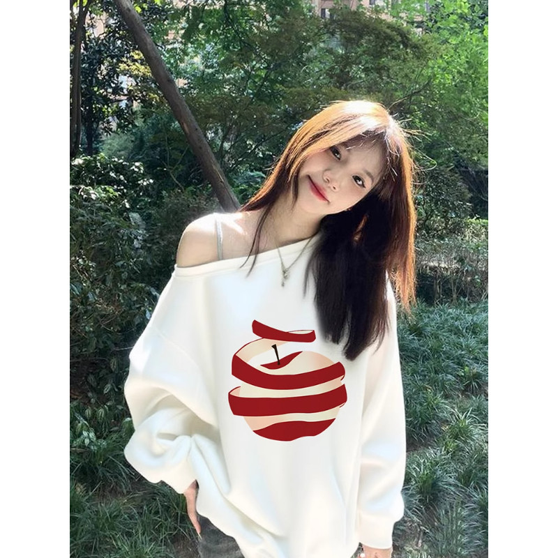 露肩白色苹果印花卫衣女秋季2025新款韩系设计感小众宽松斜肩上衣