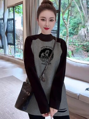 德绒半高领打底衫女款秋冬宽松中长款加绒长袖T恤配鲨鱼裤的上衣