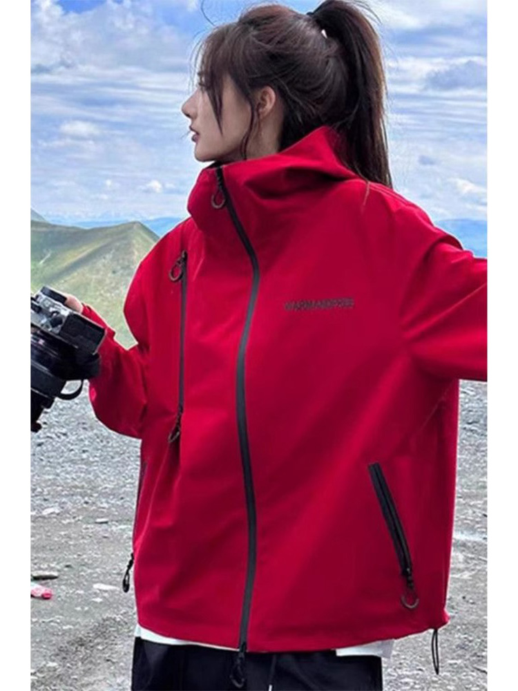 红色户外工装外套女款春季运动三合一川西登山服外套夹克防晒上衣
