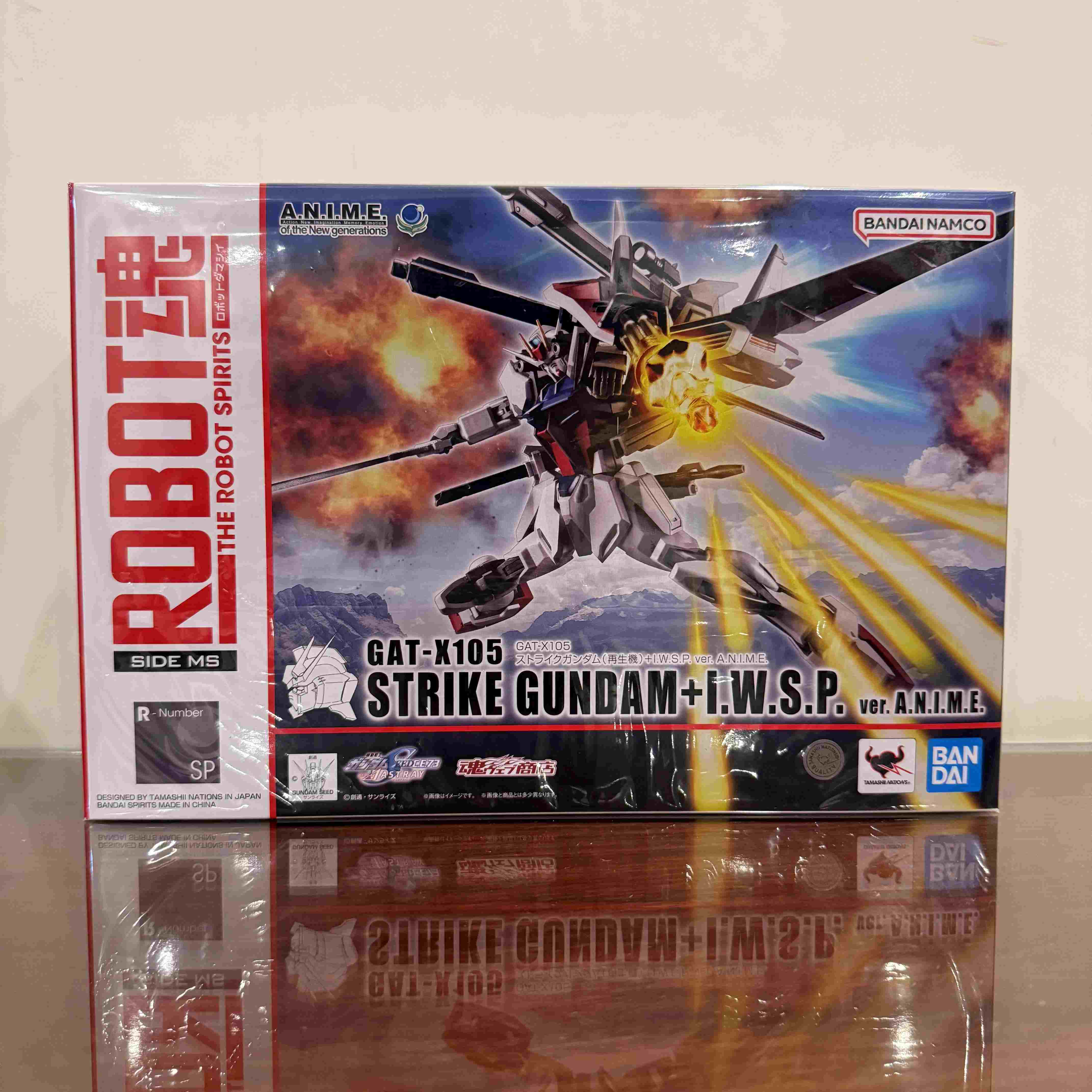万代Robot魂GAT-X105