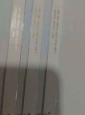 LED3030-5S1P=5 XQ-26C-483X10-3030-5C1B-VER1.0灯条