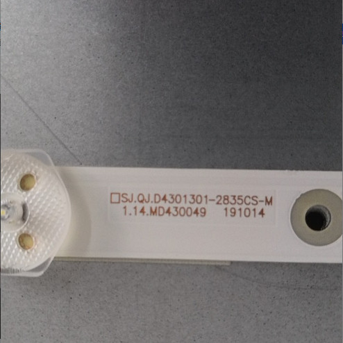 组装43寸SJ.QJ.D4301301-2835CS-M 1.14.MD430049 191014灯条背光