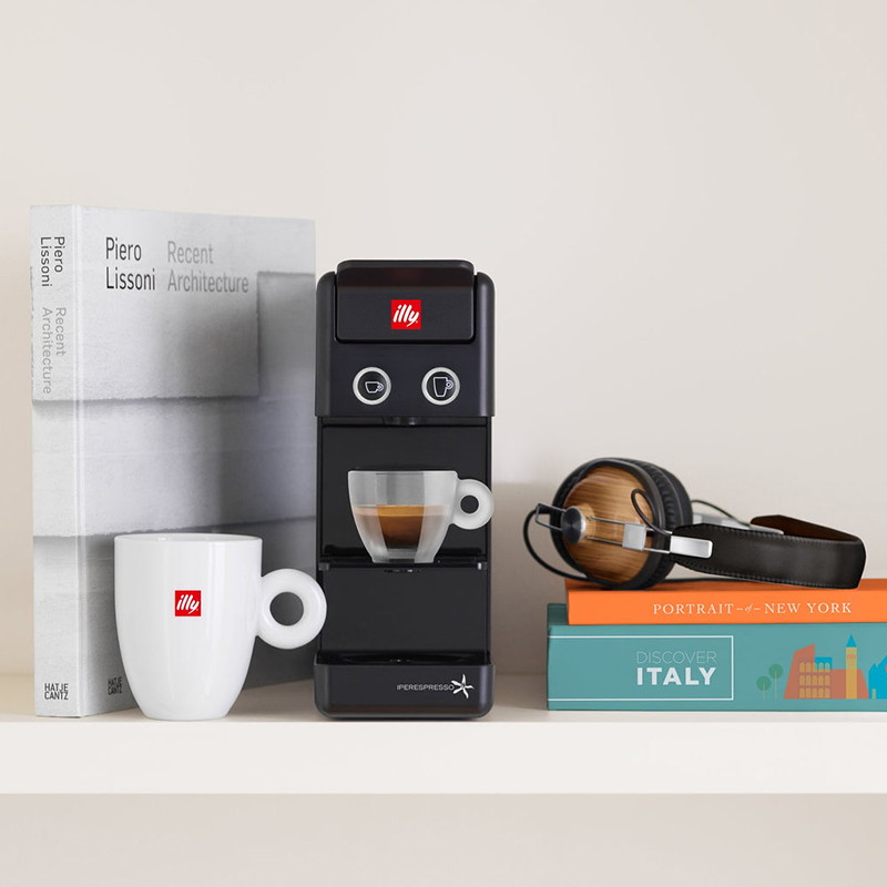 Illy Y3.3 black 黑色胶囊咖啡机