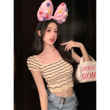 薄款条纹方领短袖针织衫女夏季短款修身设计感小众内搭上衣打底衫