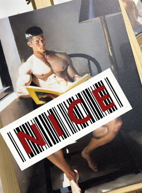 复古油画肌肉男生静坐看书艺术装饰画轻奢人体画民宿公寓墙面挂画