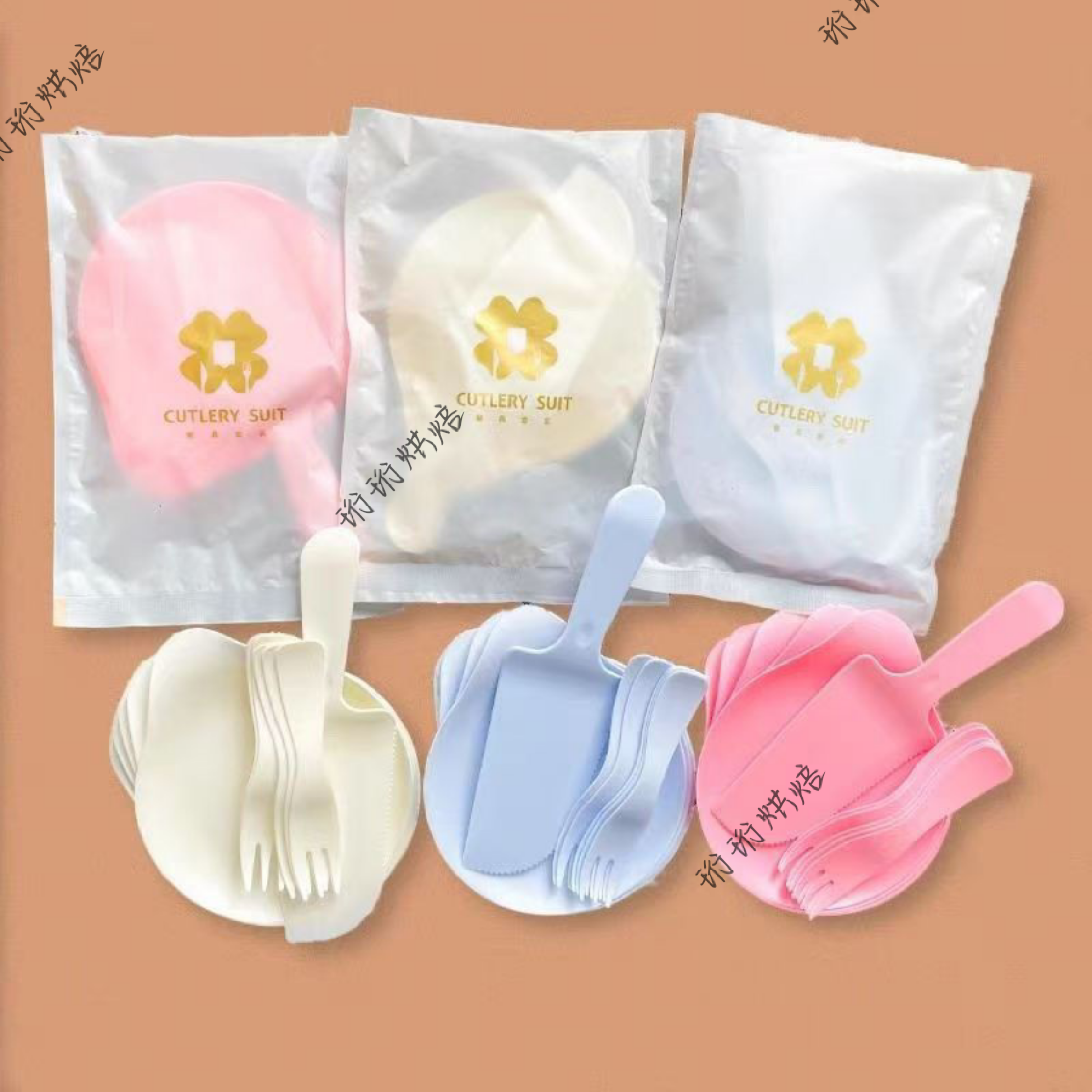 加厚蛋糕餐具套装塑料一次性水滴形蛋糕刀叉盘纸质生日碟餐盘套餐