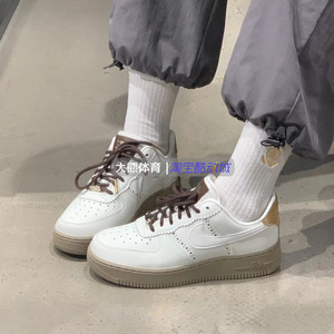 Nike/耐克AirForce 1女子AF1空军一号休闲轻便板鞋DC1164-101