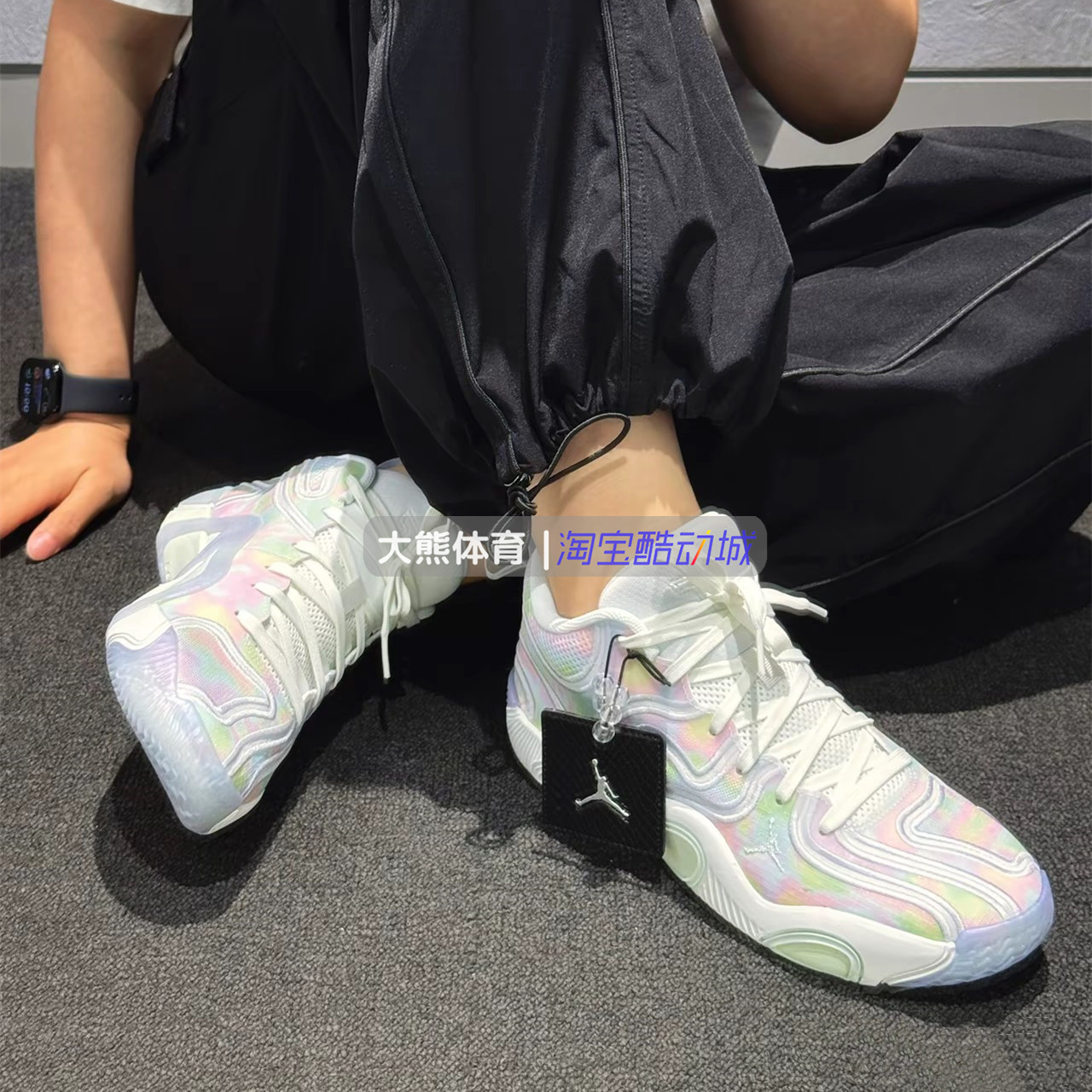 耐克男子舒适百搭中帮篮球鞋