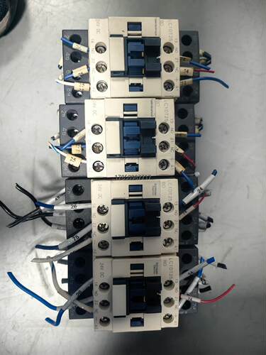 议价施耐德直流接触器 LC1DT25BD，数量4个议价