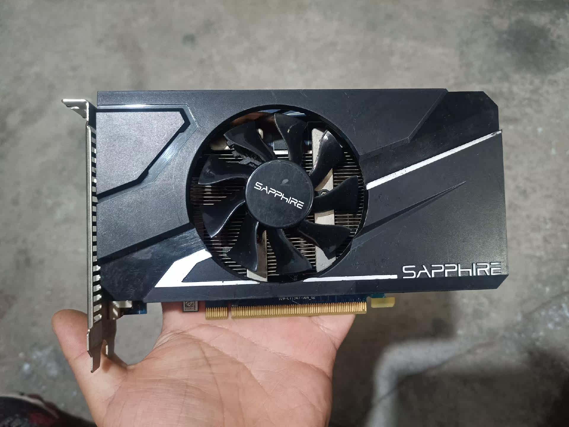 议价（议价）蓝宝石hd7850 1gd5网吧版,拆机显卡,带独立供电,议价图片