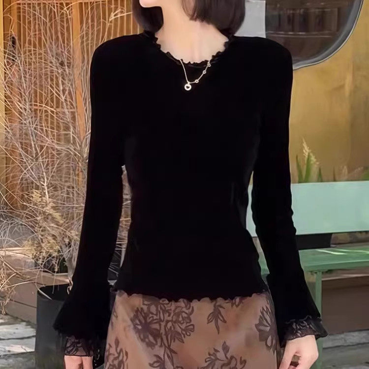 时髦蕾丝拼接喇叭袖丝绒上衣女2026秋季新款轻熟风显瘦内搭打底衫,女装/女士精品,T恤,淘宝优惠券,粉丝福利购,淘宝优惠卷