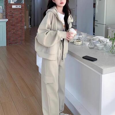 高级感休闲运动套装女春秋两件套