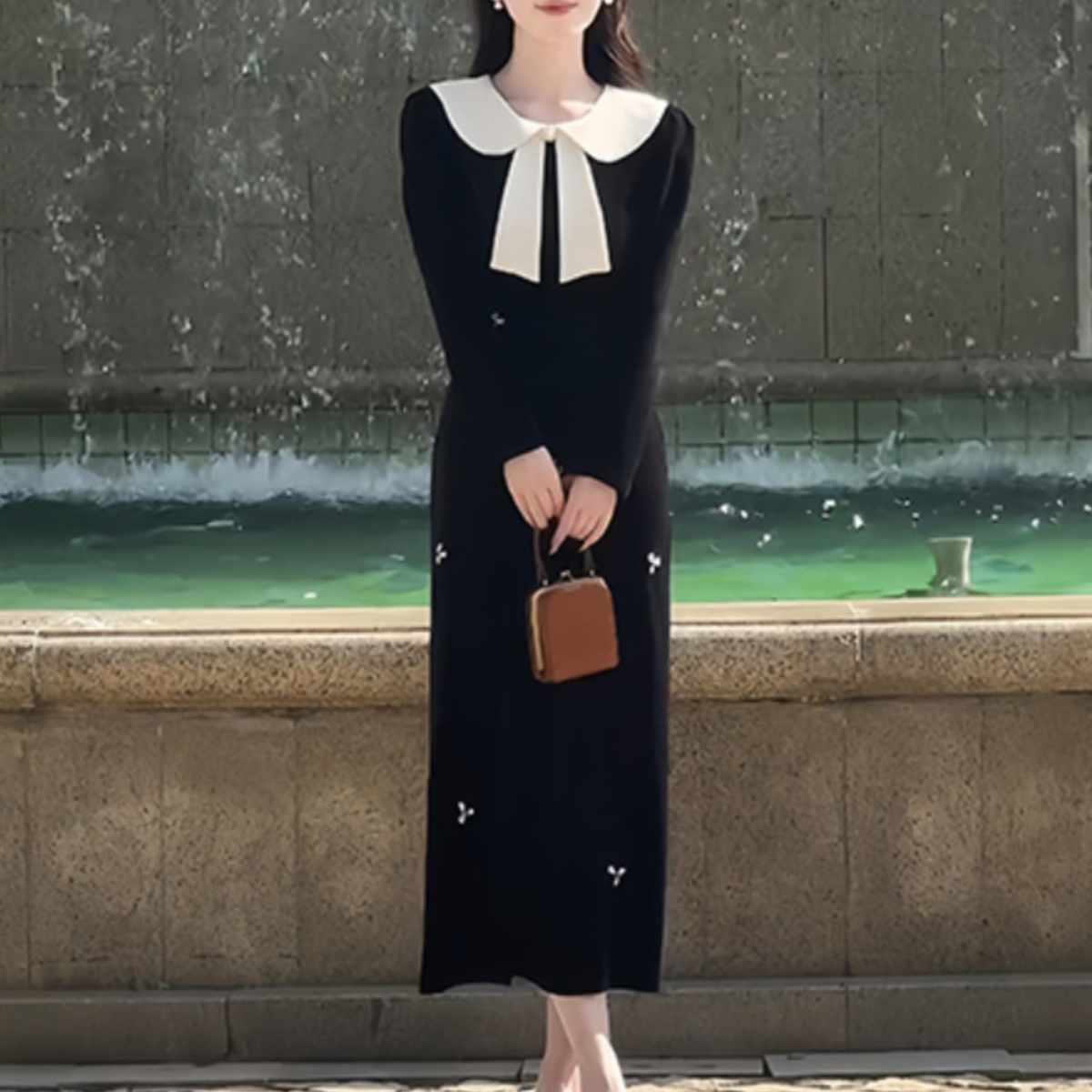 黑色赫本风金丝绒连衣裙