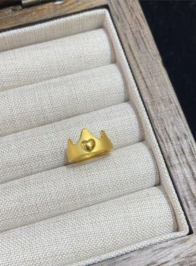 小众爱心设计皇冠宝宝戒指时尚金色气质百搭婴儿百天高级周岁礼物