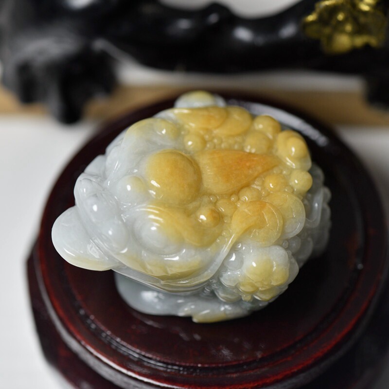 缅甸翡翠A货玉石金蟾摆件把件玉石黄翡三脚蟾蜍摆饰玉器带证书