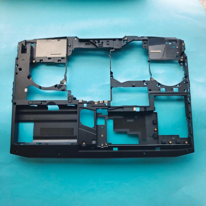 原装机械师PX780笔记本外壳