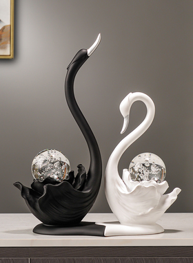 水晶球情侣天鹅一对摆件高级感客厅旺宅电视酒柜装饰乔迁新居礼物