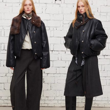 【XSPACE】Dpercent丨迪丽热巴同款仿皮草围巾短款皮质棉服外套