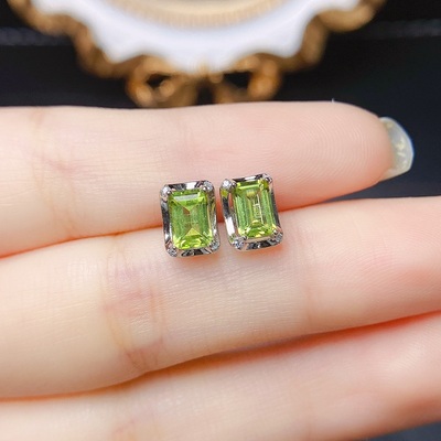 【觅恋珠宝】天然橄榄石简约耳钉