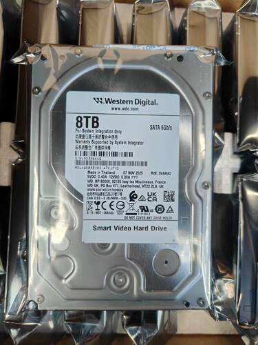 西部数据WD85EVRX8TB机械硬盘