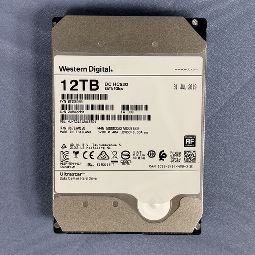 西数12T WD12TB 7200转SATA企业级硬盘