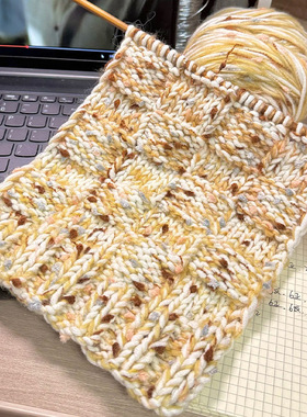 美拉德围巾毛线手工diy彩虹糖渐变豆豆手混线送男友礼物